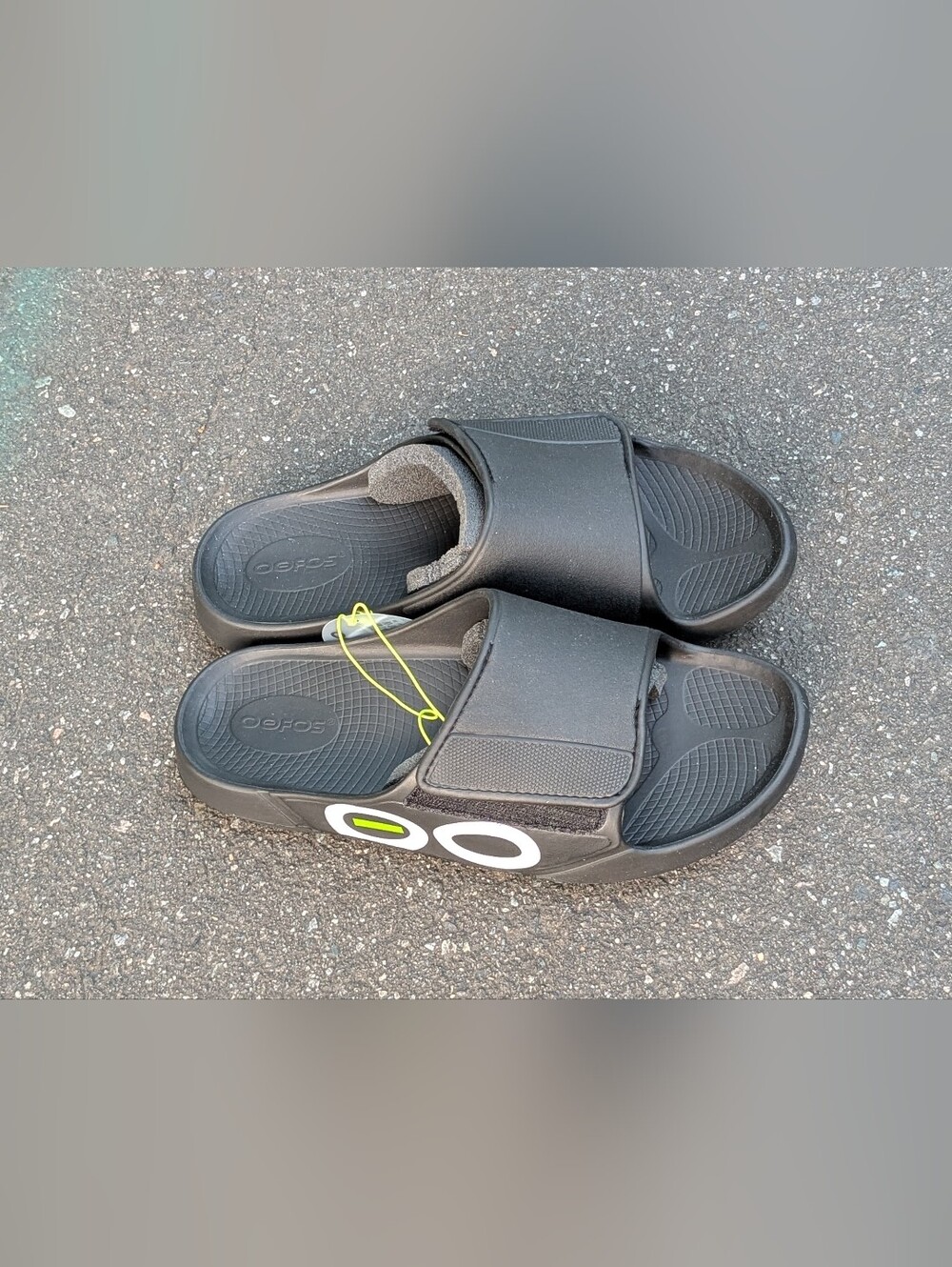 OOFOS Slide Sandals with Adjustable Strap (New)